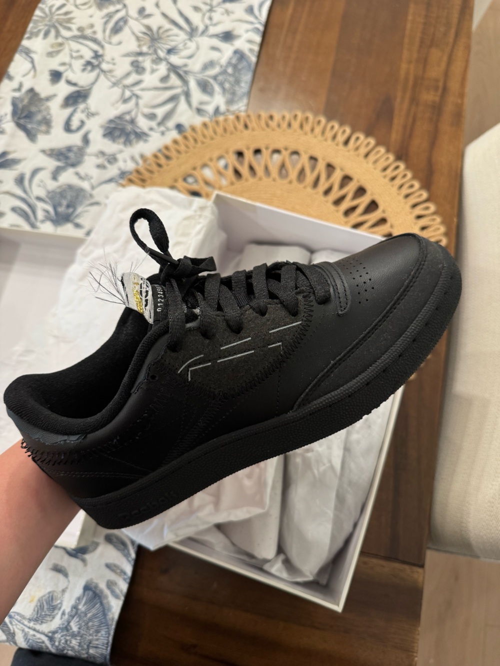 Maison Mergiela x Reebok Unisex Black Low-Top Sneaker
